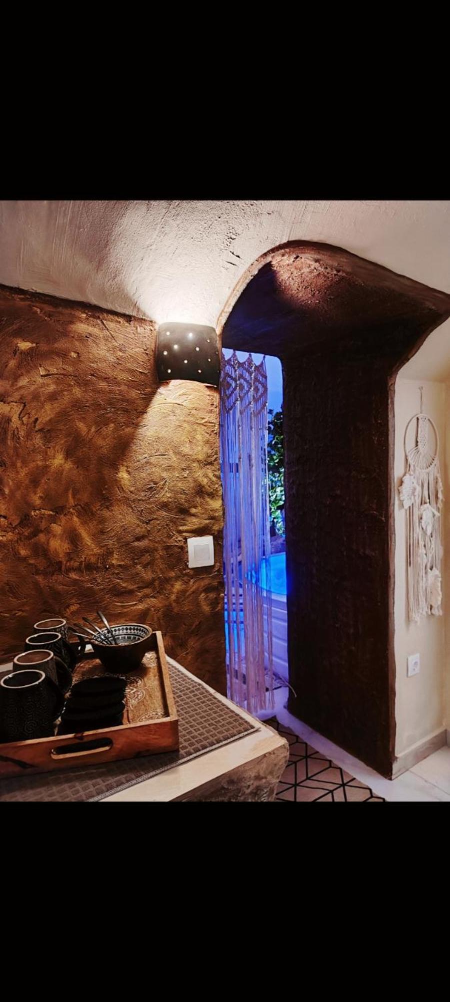 Ethnic Cave Suite Rhodes City Eksteriør bilde